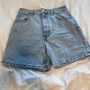 Zara Mom Fit Shorts - Size USA 6